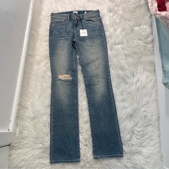 Sneak Peek Straight Leg Jean Medium wash - Picture 2 of 11